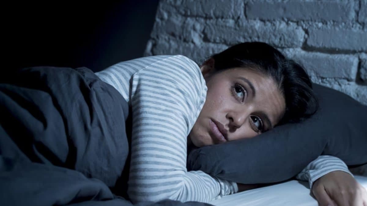 Want To Overcome Sleeplessness? Follow These 5 Amazing Tips – News18