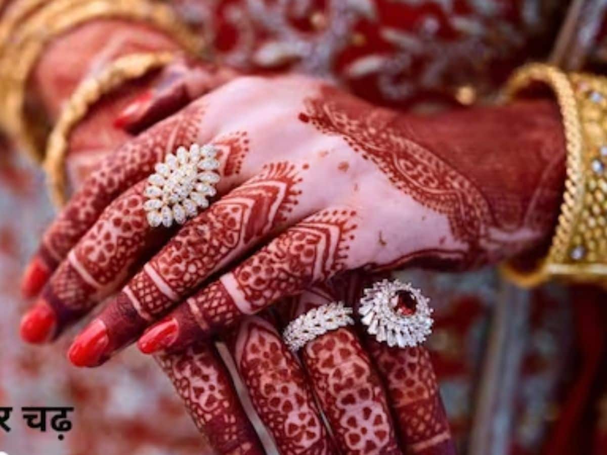 The Bridal Box - All Your Wedding Needs @ One Place | Henna nail art, Henna  nails, Nails