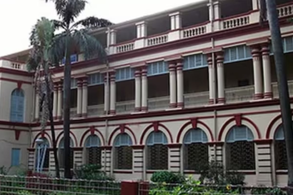 This University In West Bengal Ranks 10th On The NIRF And Is On Par With IITs