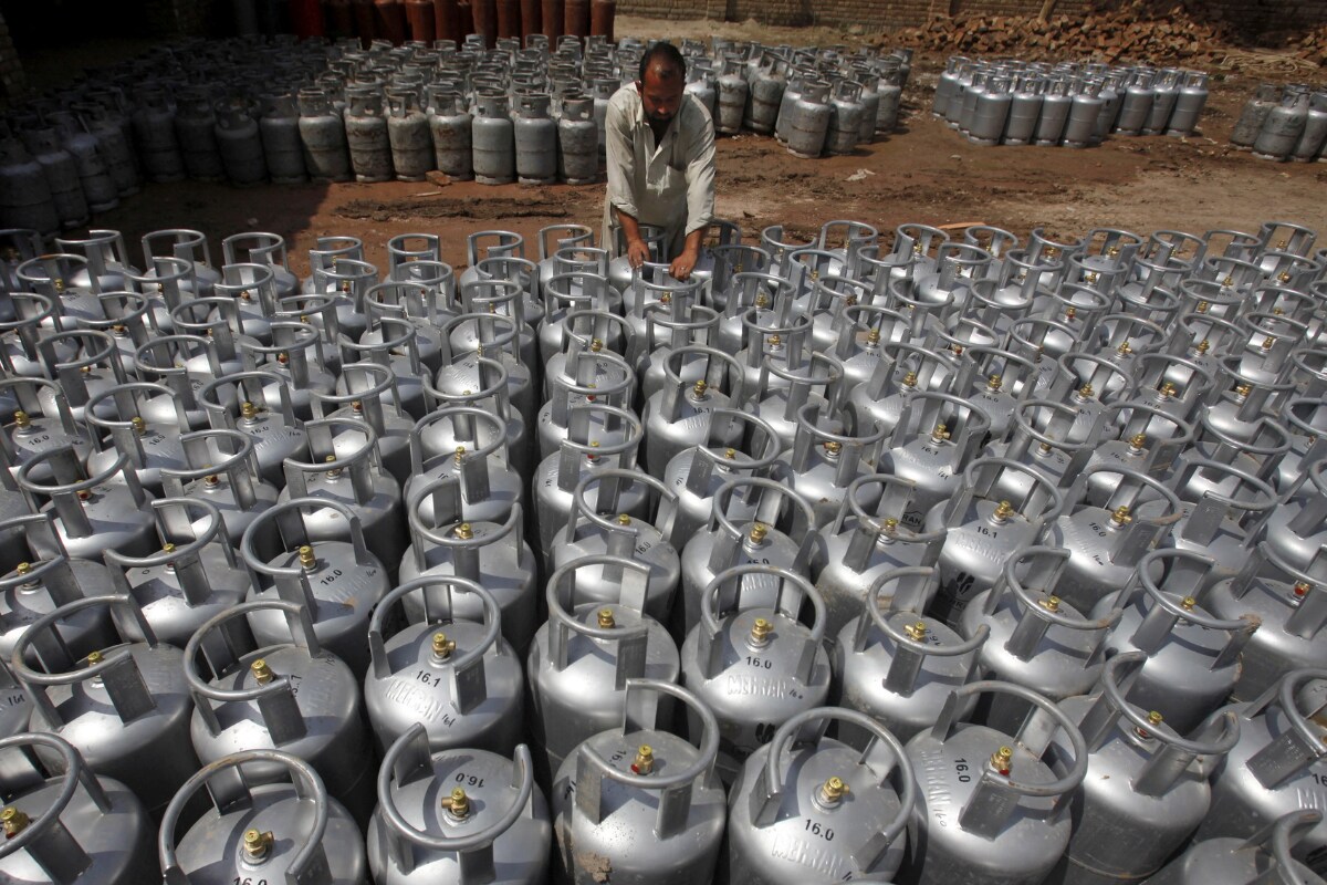 Pakistan Receives First Shipment of Russian LPG, Says Embassy