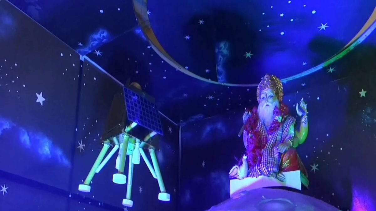 Chandrayaan-3 Themed Pandal For Vishwakarma Puja in Odisha's Koraput - Vimarsana News