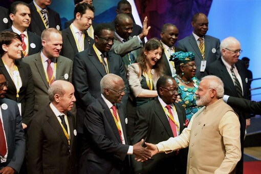 PM Narendra Modi greets delegates during the inaugural function of 52nd African Development Bank meeting in Gujarat. (PTI)