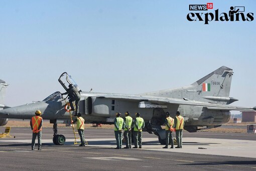 An MiG-27 aircraft prepares for a sortie during the de-induction ceremony of MiG-27 aircrafts at the Air Force Station, Jodhpur. (PTI)