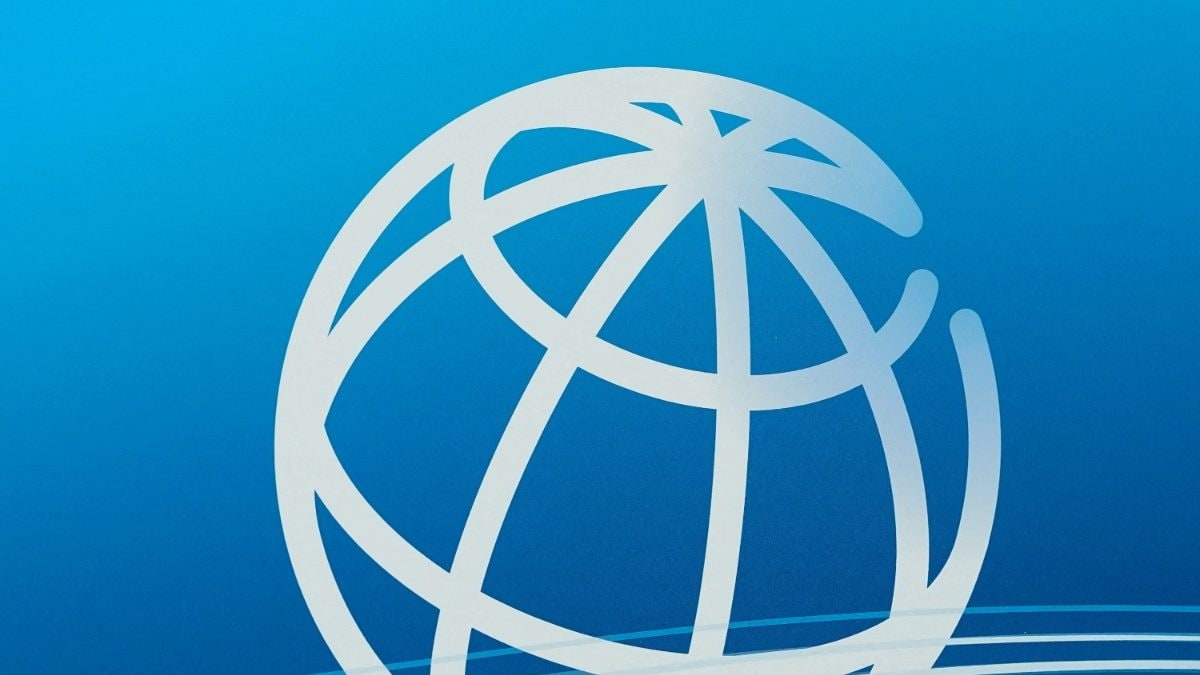 Global Economy Will Slow for a Third Straight Year in 2024, World Bank Global Economy Will Slow for a Third Straight Year in 2024, World Bank