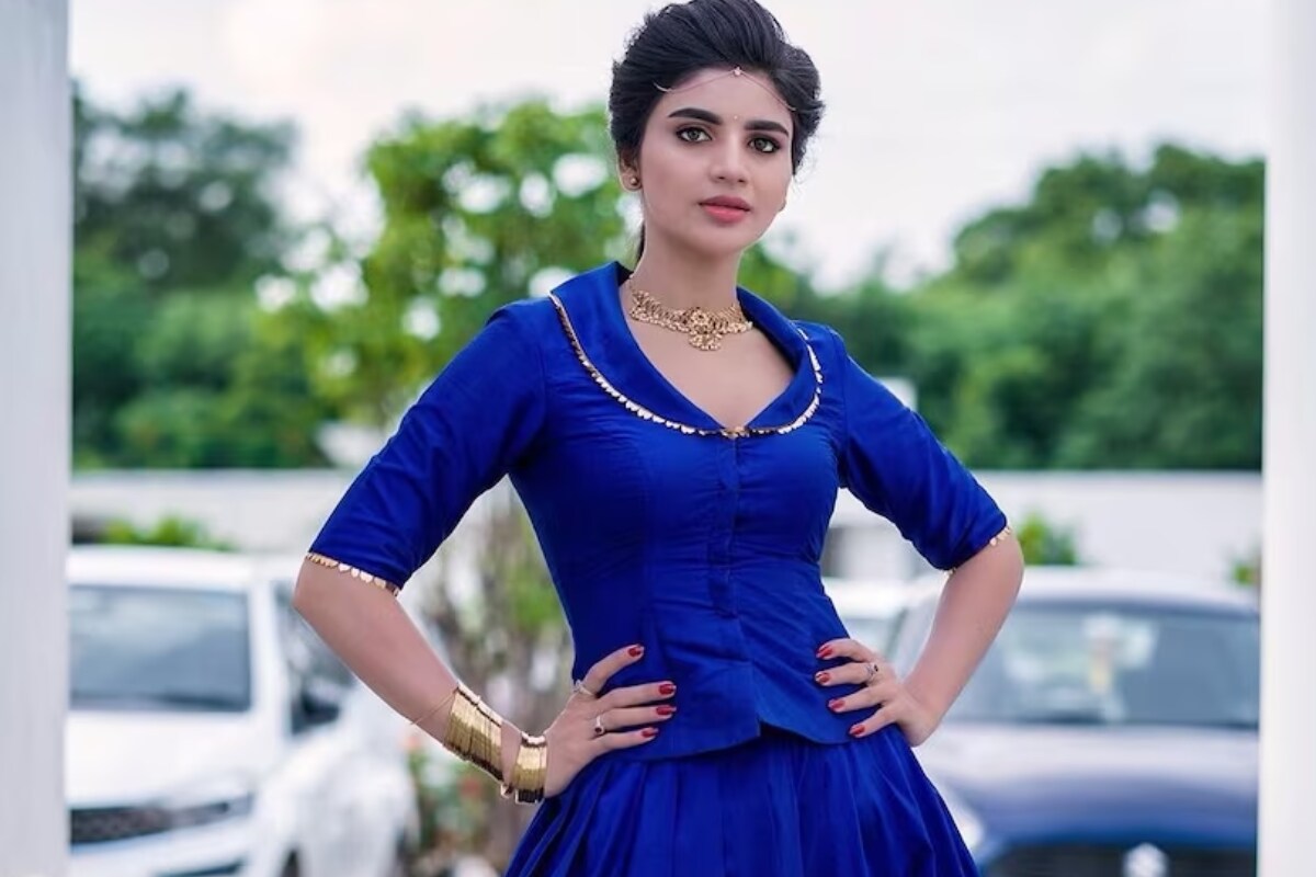 Kadai kutty Singam Audio Launch Images. | Beautiful indian actress,  Actresses, Traditional dresses