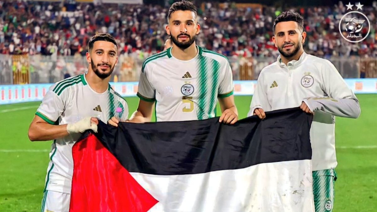 Algerian Football Federation Suspends Football in 'Solidarity' With