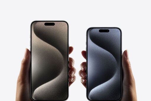 when does iphone 16 pro get apple intelligence