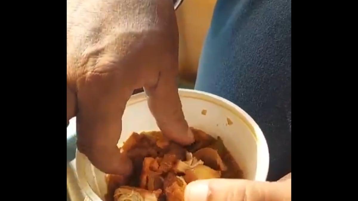 Vegetarian Family in Lucknow 'Served Chilli Chicken Instead of Chilli Paneer', Food App, Eatery Booked - Vimarsana News
