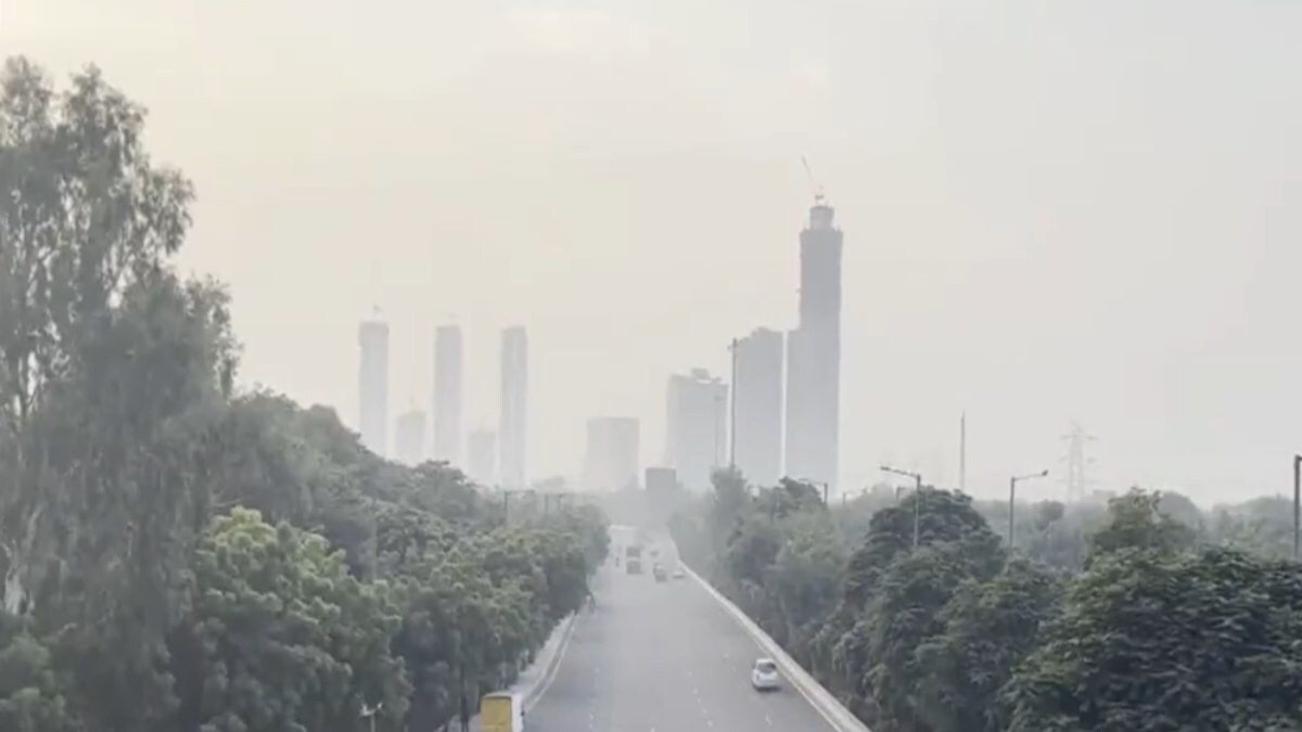 Stubble Burning Season is Back, So Is Poor Air For Delhi-NCR; AQI Plunges to 'Poor' Category - Vimarsana News