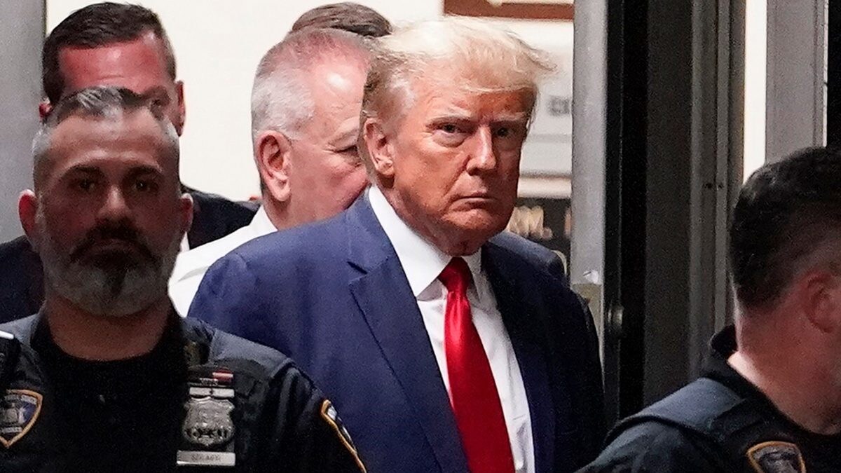 Ex-Prez Donald Trump Says He Did Not Give US Nuclear Subs Secrets to Aussie Businessman