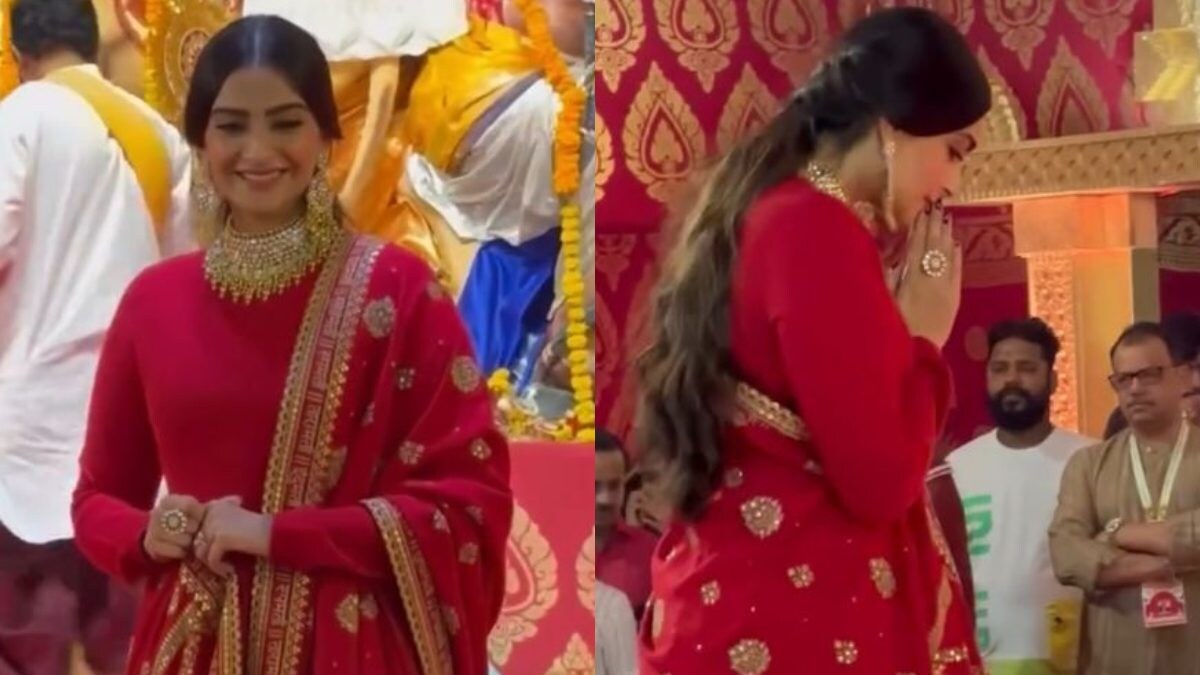 Sonam Kapoor Is A Vision In Red As She Visits Rani, Kajol's Durga Puja Pandal On Navami; See Photo - Vimarsana News