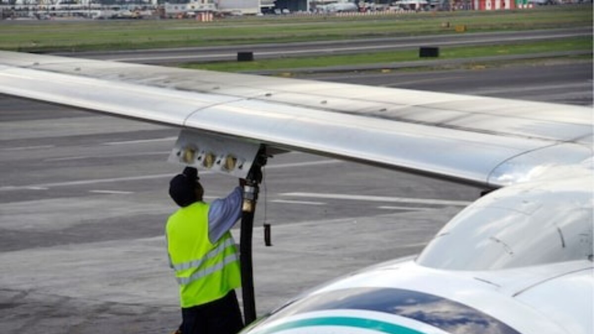 How Much Does Aeroplane Fuel Cost? Quora Answers Will Leave You Shocked