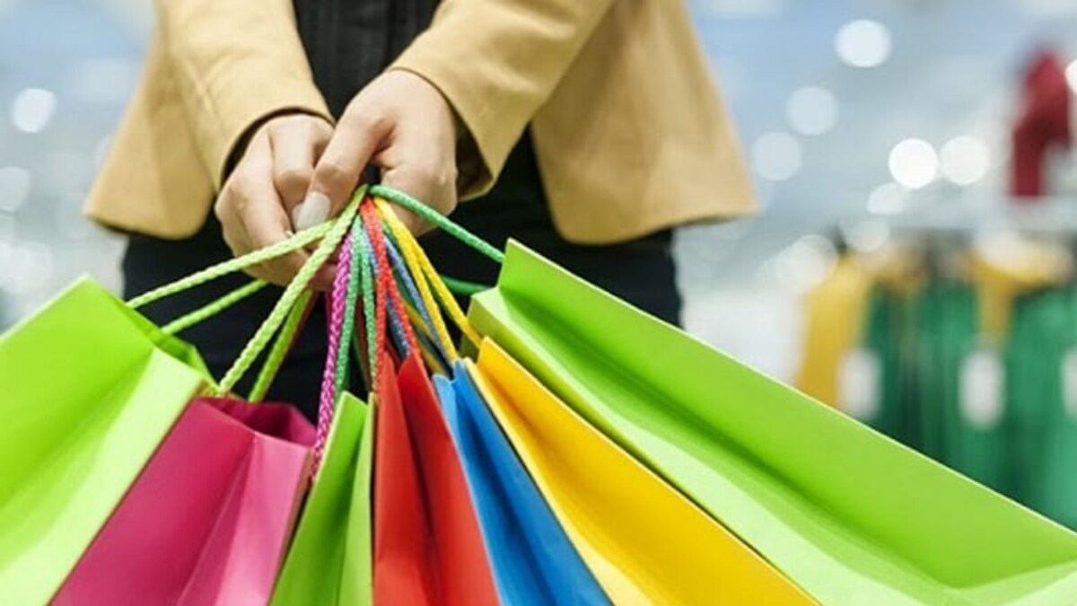 Consumer Spending May Witness A Rise During Festive Season: Survey