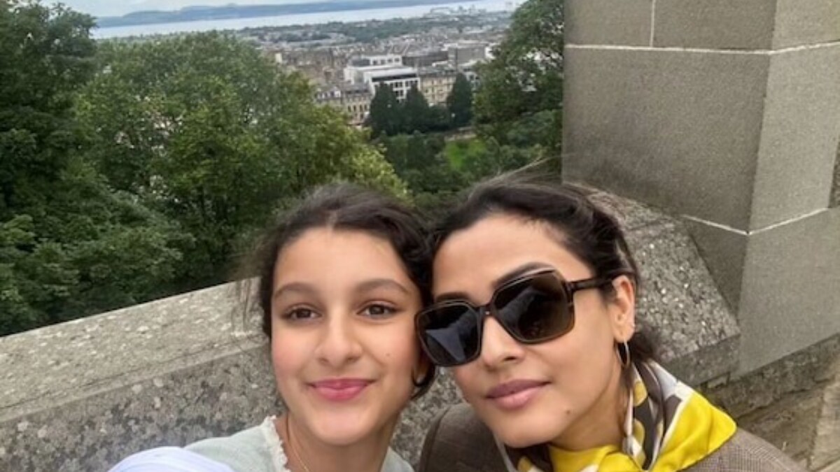 Mahesh Babu To Arrange His Daughter Sitara Ghattamaneni's Half-Saree Function - Vimarsana News
