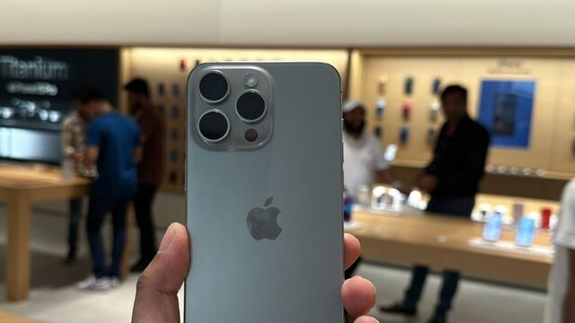 Apple Might Not Be Very Worried About Lowering iPhone Demand: Here's The Reason | Tech News - News18