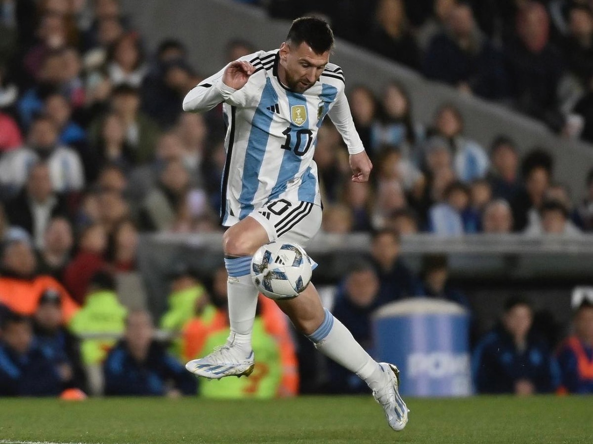 Argentina vs Paraguay score, result, highlights as Otamendi goal enough for  win while Messi hits post twice