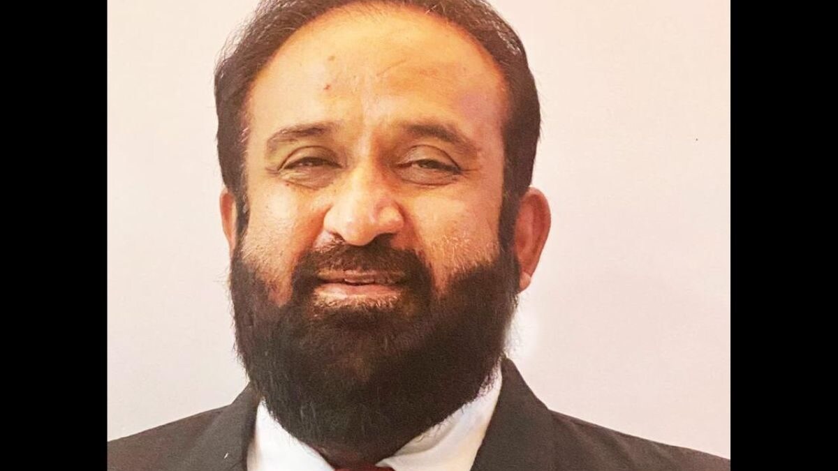 'Commuters Must Know Where They're Wrong': Meet the Mumbai TTE Who Collected 1Cr Fine in 6 Months - Vimarsana News