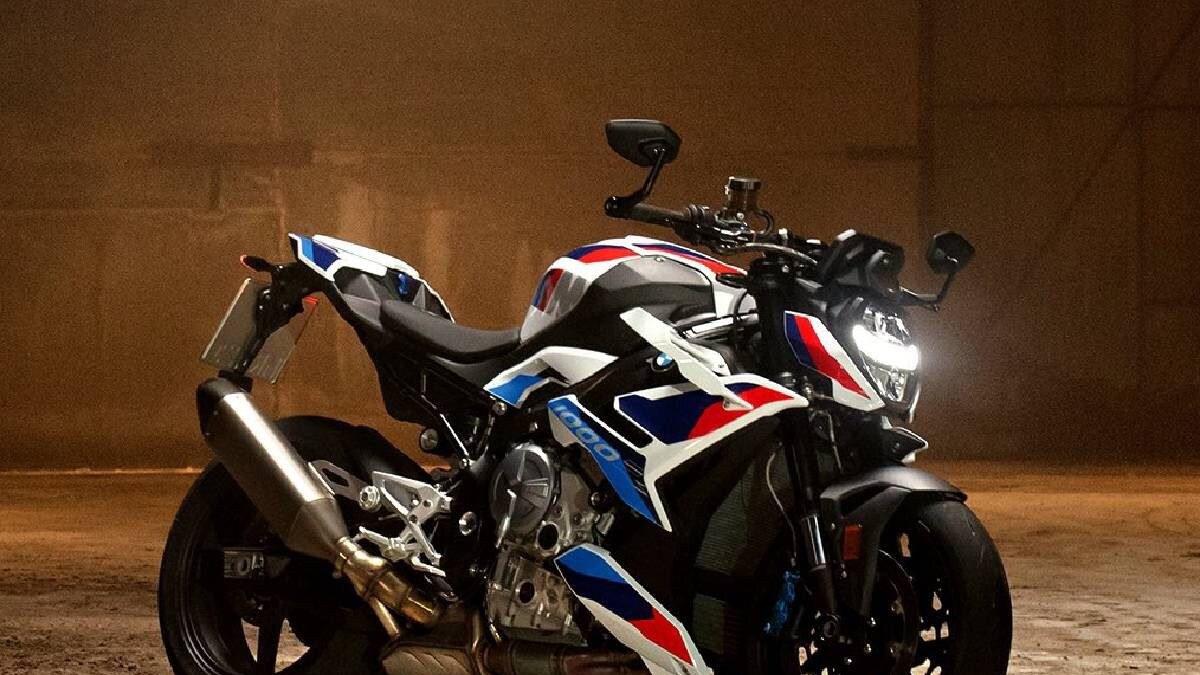 BMW M 1000 R Launched, Price Starts at Rs 33 Lakh - News18