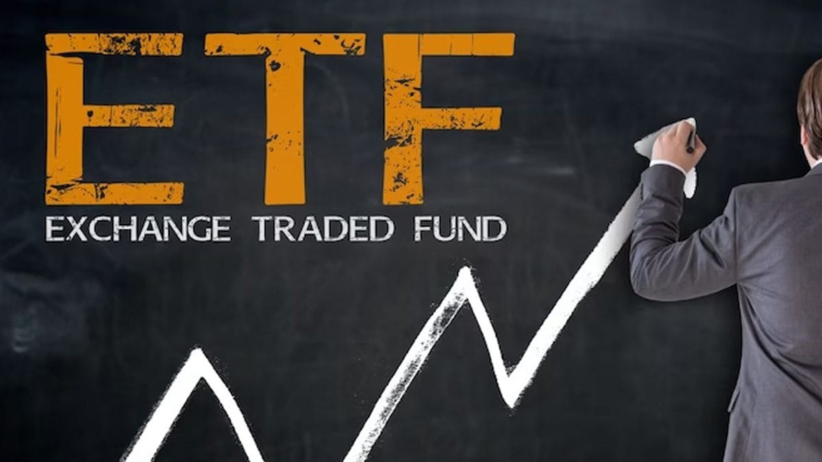 What are ETFs? Do They Give Higher Returns Compared To Mutual Funds? – News18 What are ETFs? Do They Give Higher Returns Compared To Mutual Funds? – News18