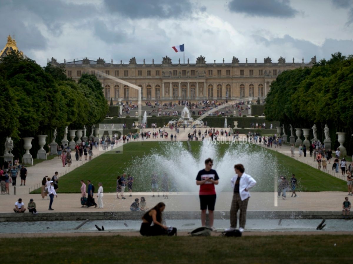 Louis XVI Watches | Versailles 650