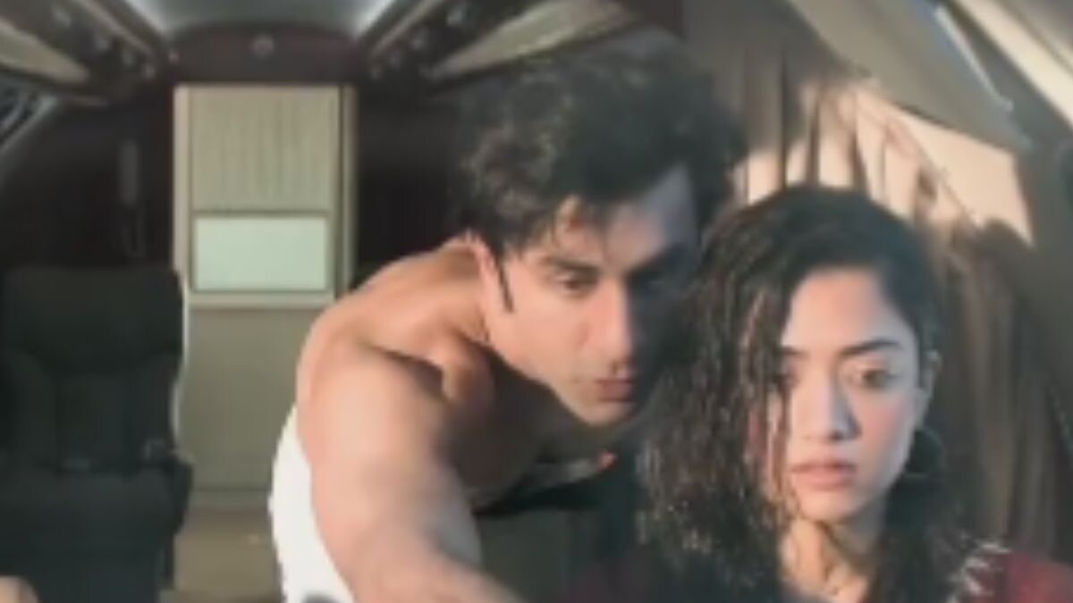 Ranbir Kapoor Casually Teaching Rashmika Mandanna to Fly Jet in 'Animal' Has Internet in Splits - Vimarsana News