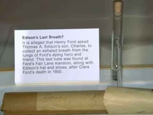 Ford asked Thomas Edison’s son Charles to catch his final breath.