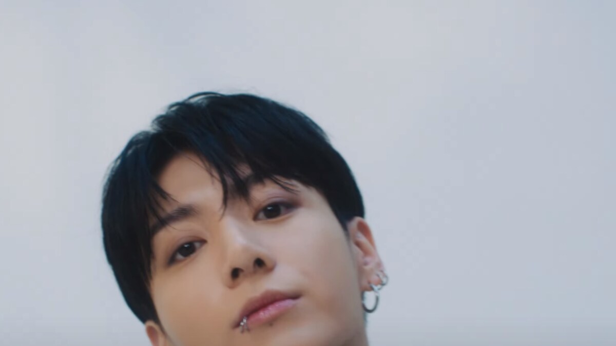 BTS' Jungkook Gives A Sneak Peek Into His Solo Album Golden And It Is Heartbreaking - Vimarsana News