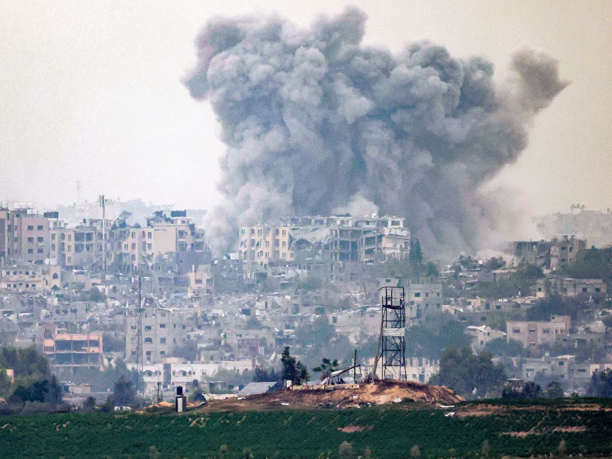 Israel-Hamas War: Intense Israeli Strikes Rock Northern Gaza; Hamas Says  Internet, Communications Cut - News18