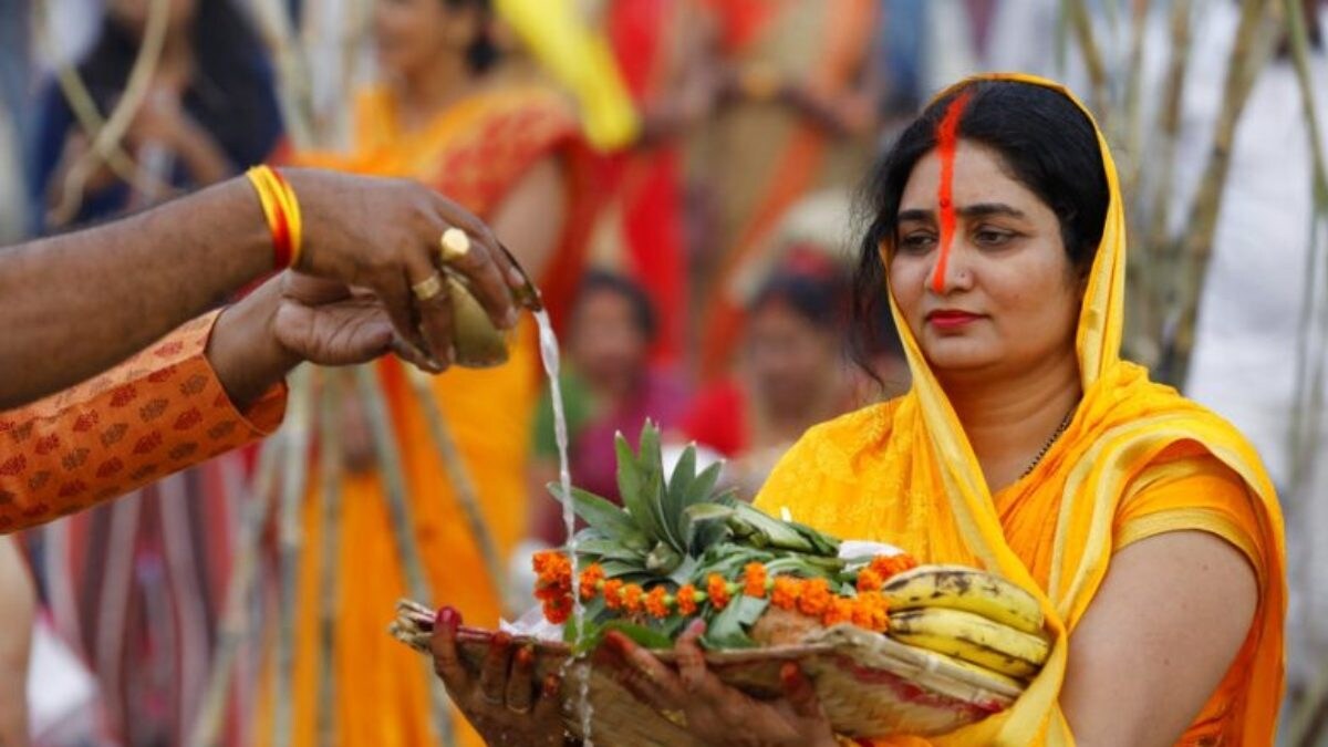 Chhath Puja Day 4 Usha Arghya Or Paran Din Date Sunrise Time And Rituals News18 8124