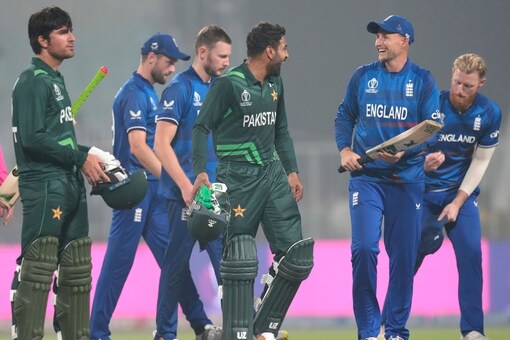 England and Pakistan's players leave the ground at the end of the ICC Men's Cricket World Cup match between Pakistan and England in Kolkata, India, Saturday, Nov. 11, 2023. (AP Photo/Bikas Das)