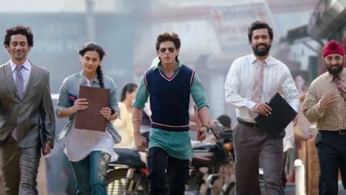 Dunki: Shah Rukh Khan Shot For A Special Promotional Song In the UAE? Here's What We Know - Vimarsana News
