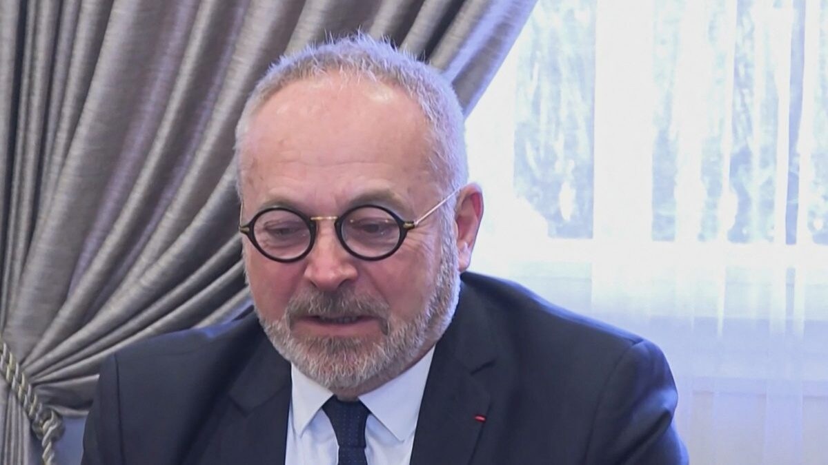 French Senator Spiked Drink, Plotted Date-Rape of Female MP, Suspended – News18