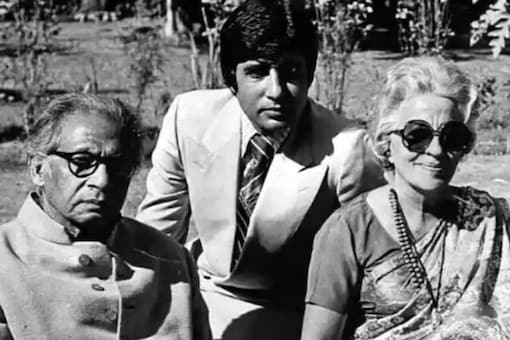 Harivansh Rai Bachchan and Teji Bachchan had two sons, Amitabh Bachchan and Ajitabh Bachchan.
