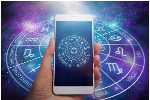 Horoscope Today, November 7, 2023: From Aries to Pisces, Know How Your Day Will Turn Out on Tuesday. (Image: Shutterstock)   

