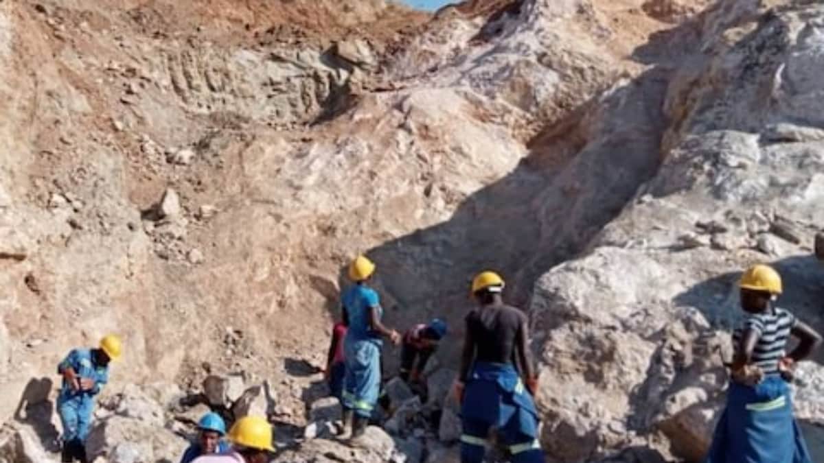 Zimbabwe Mining Companies Employ Only Female Workforce In Aquamarine