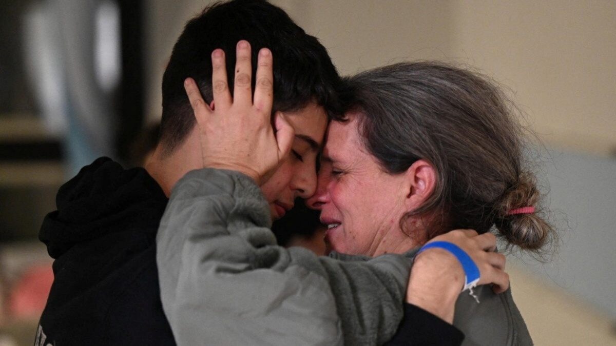 Hostages in Hamas Captivity Went For Days with Little Food, Lost Weight Due to Neglect - Vimarsana News
