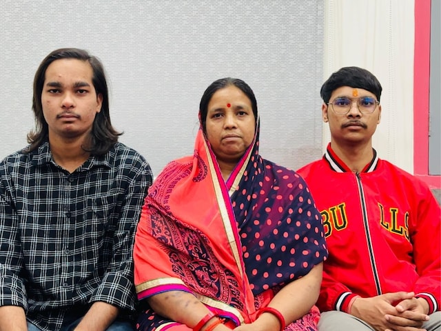 Kanhaiya Lal’s sons were given jobs by the Congress and provided security, but they are critical of the Gehlot government. Jashoda hopes public angst over her husband’s murder will be reflected in the EVMs in poll-bound Rajasthan. (Photo: News18)