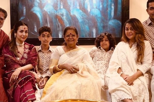 Malaika Arora with her family on Diwali. 