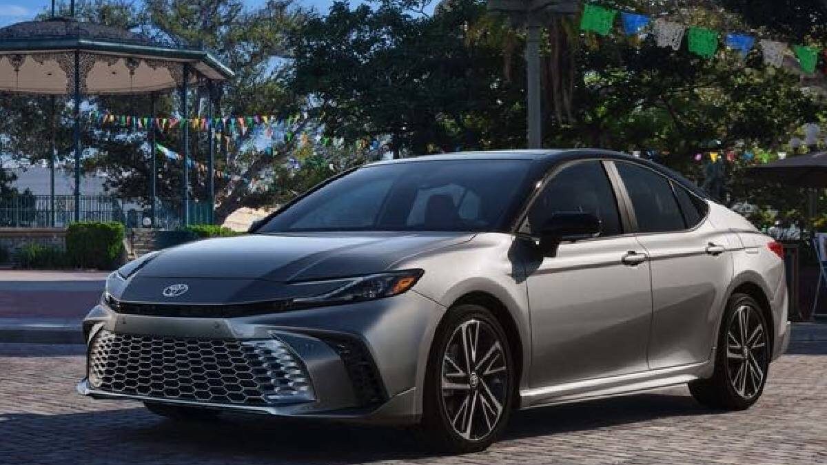 2025 Toyota Camry Revealed Globally With Latest Design, India Launch