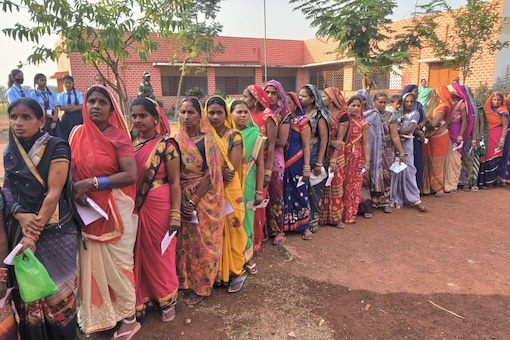 Voting underway in  Chhattisgarh's Raipur. (Image: News18/File)