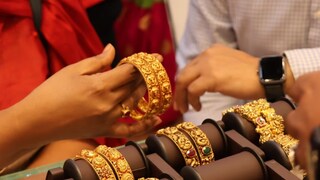 Gold Rate Today Falls In India: Check 22 Carat Price In Your City On April 29 - Vimarsana News