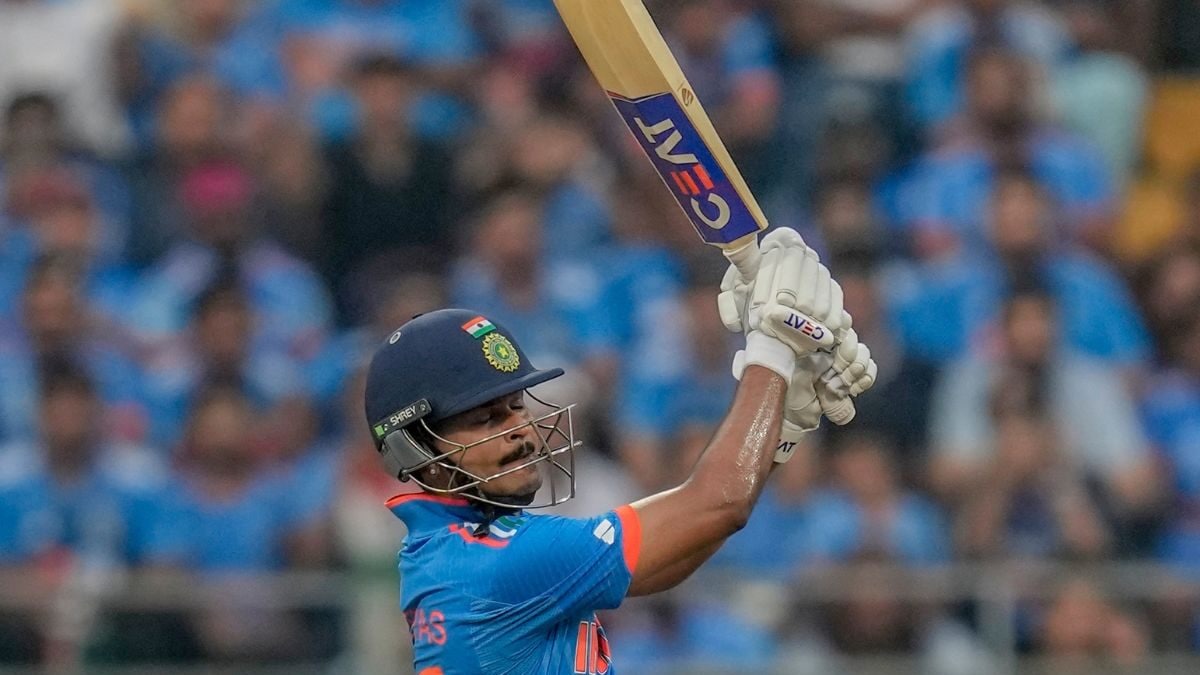 106 Meter! Shreyas Iyer Smashes Biggest Six of 2023 ODI World Cup ...
