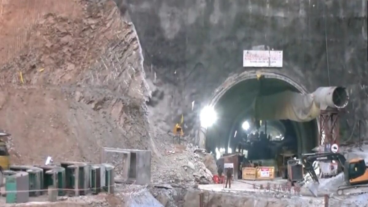 Uttarkashi Tunnel Collapse: Rescue Op Remains Halted After Auger Machine Hits Snag; CM Dhami Sets Up Camp to Oversee Efforts - Vimarsana News