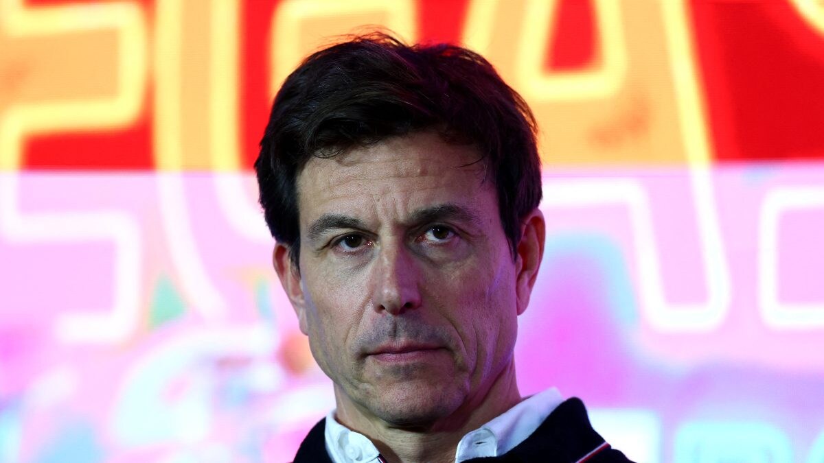 Toto Wolff, Fred Vasseur Reprimanded for ‘Unacceptable’ Las Vegas Swearing – News18 Toto Wolff, Fred Vasseur Reprimanded for ‘Unacceptable’ Las Vegas Swearing – News18