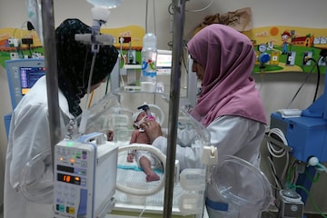 Pregnant women in Gaza say they are being forced to have c-sections by torchlight with no anaesthetic as bombardment continues
