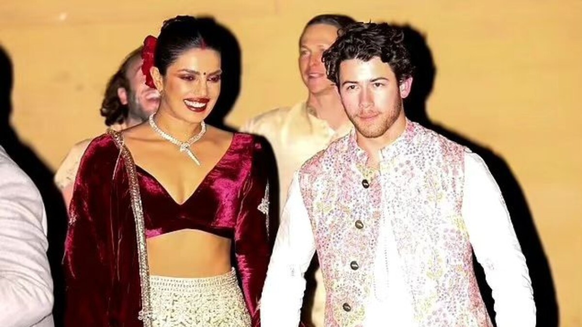Nick Jonas Celebrates Diwali By The Beach With Priyanka Chopra - Vimarsana News