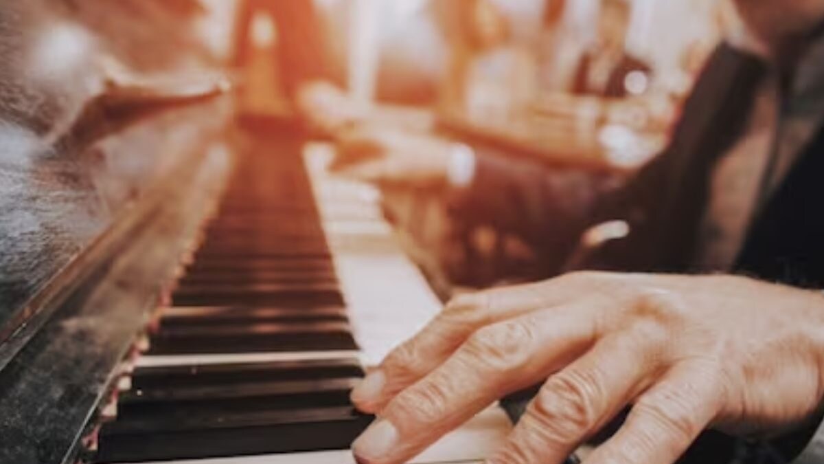 This 82-year-old Retired UP Engineer Is Pursuing PhD In Music To Follow His Passion This 82-year-old Retired UP Engineer Is Pursuing PhD In Music To Follow His Passion