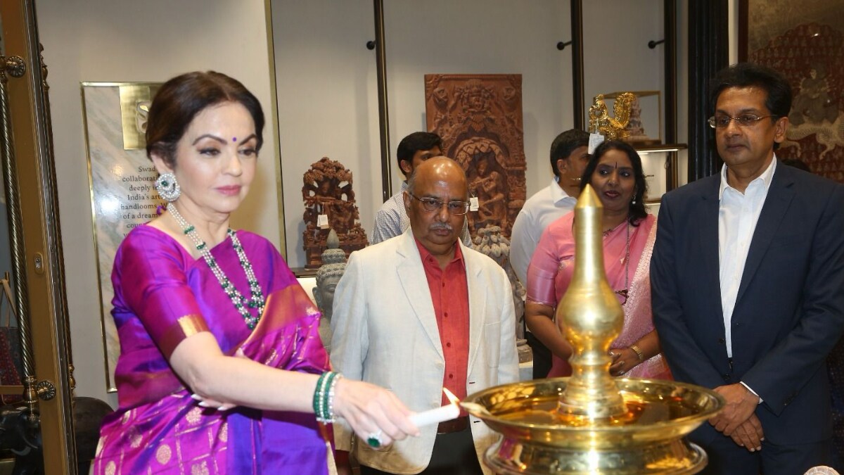 Swadesh: Reliance Retail’s First Standalone Indian Arts and Crafts Store in Hyderabad Swadesh: Reliance Retail’s First Standalone Indian Arts and Crafts Store in Hyderabad
