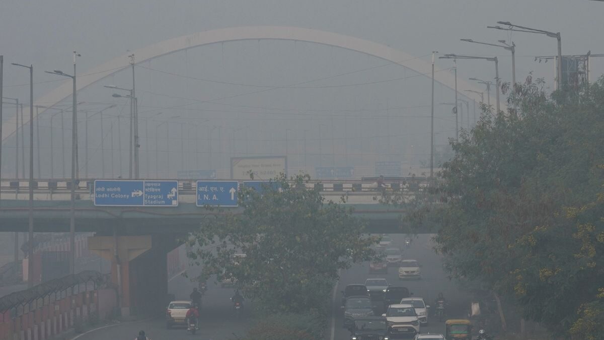 Air Quality Dips in Delhi-NCR, Non-Essential Construction Work, Polluting 4-wheelers Banned