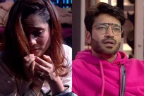 Ankita Lokhande Breaks Down, Apologises To Vicky Jain's Family For Hitting Him: 'Haath Jodke Sorry...'